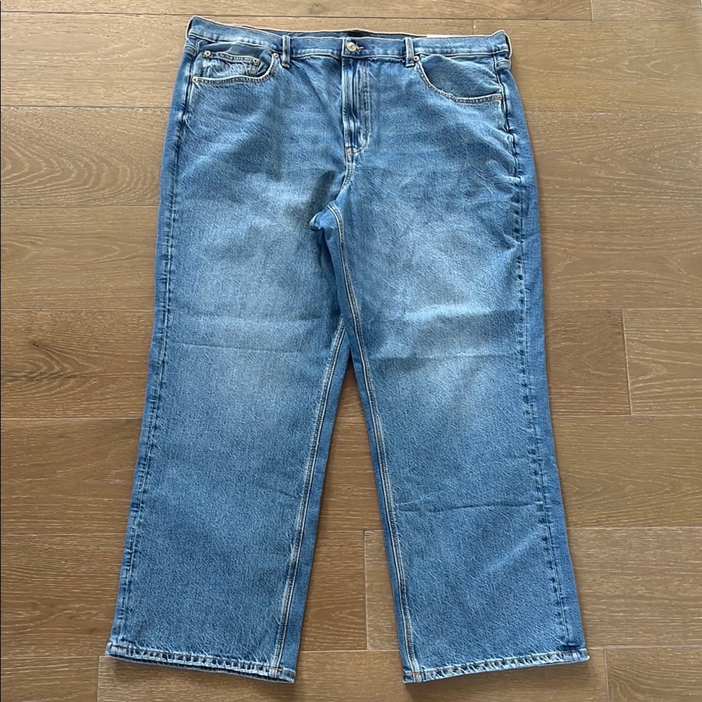 NWT American Eagle Low-Rise Baggy Straight Classic Medium Strigid | 20